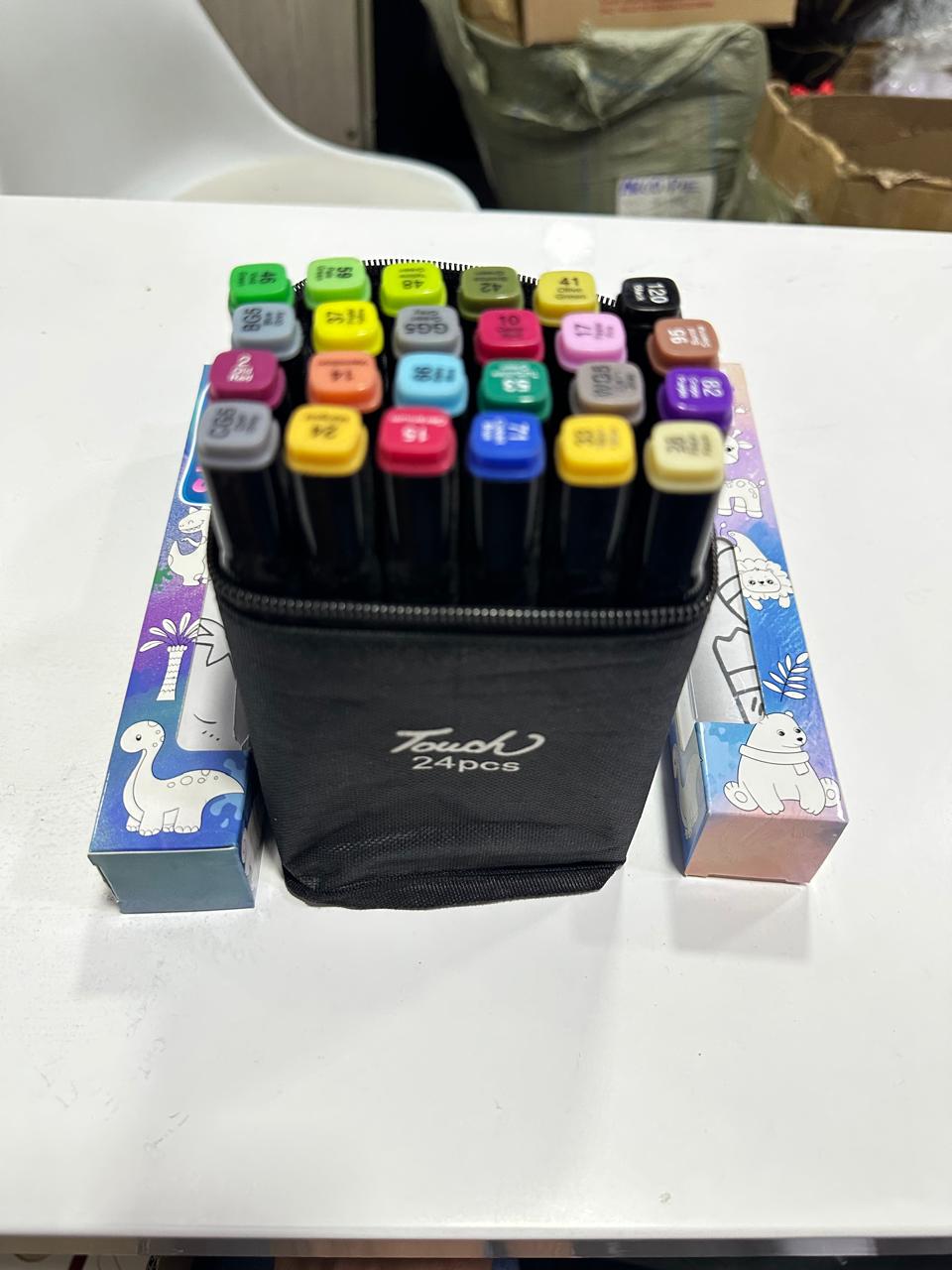 Kit marcadores 24pcs+ 2 rollos de pintar